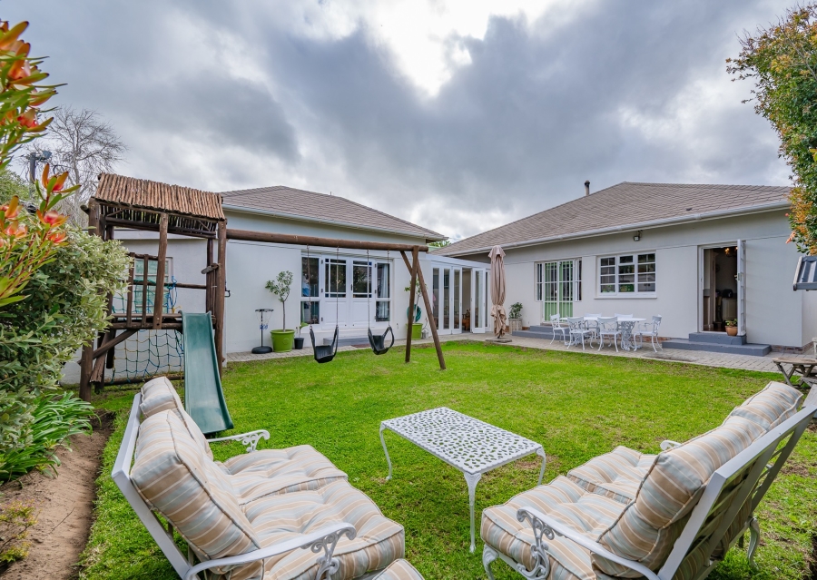 4 Bedroom Property for Sale in Strand North Western Cape